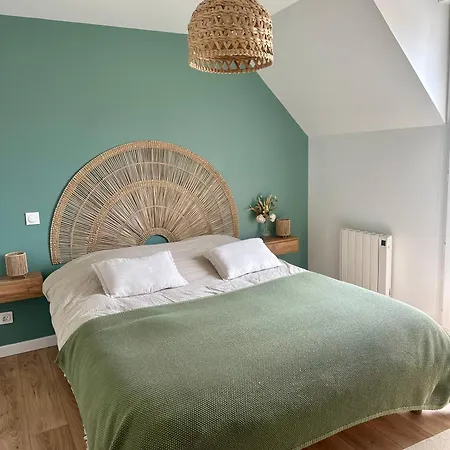 La Parenthese Parking Privatif بيت للعطل *